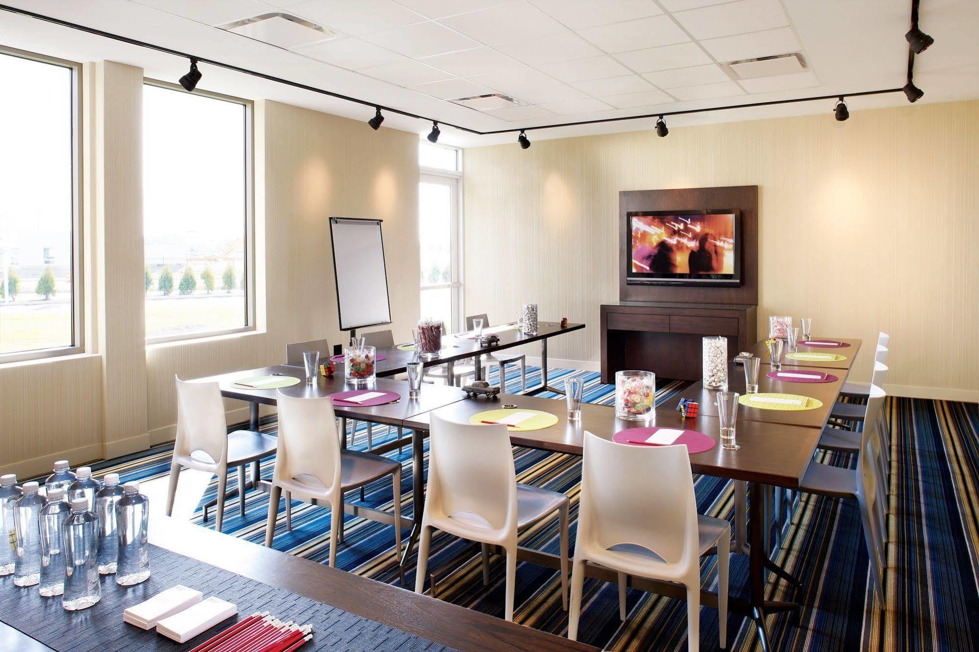 Aloft Portland Airport Hotel At Cascade Station Esterno foto